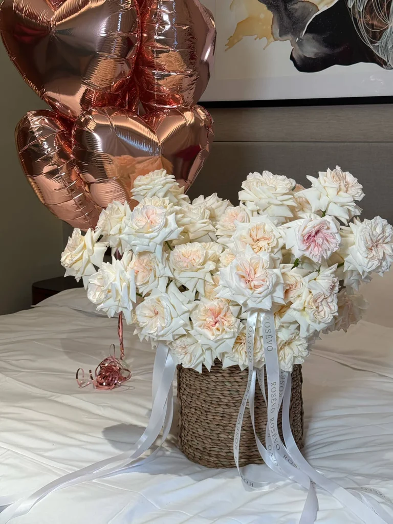 Heart of White Roses - Image 2